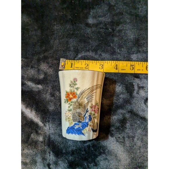 Vintage Japan Gold guild rim vase or cop 4.5 in in height - Picture 4 of 7